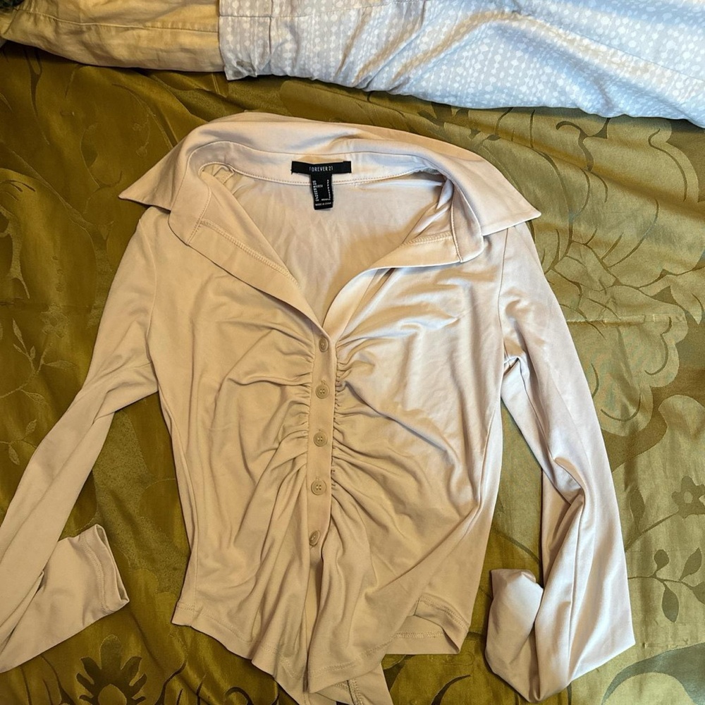 Forever 21 Ruched Front Long Sleeve Top in Light Beige